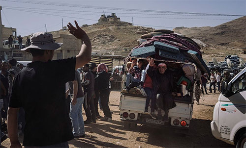 refugiados sirios de vuelta a casa Hezbolá se hace cargo de llevar a los refugiados sirios en Líbano a casa